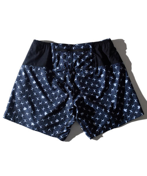 ELDORESO(エルドレッソ)の「Ndereba Buggy Shorts / ヌデレババギーショーツ(その他パンツ・メンズ・ブルー/ブラック・LARGE/MEDIUM)」の3枚目の写真