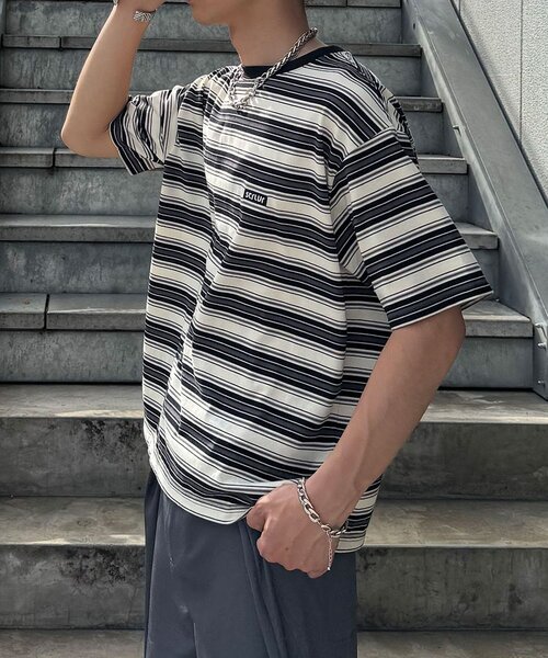 CIAOPANIC(チャオパニック)の「マルチボーダーTシャツ(Tシャツ/カットソー・メンズ・カーキ/ブラック・MEDIUM/LARGE)」の4枚目の写真