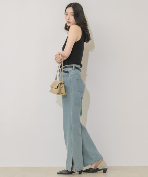 NEUNA(ヌナ)の「【夏から秋へ、季節をつなぐ一着。】ボートネックニットキャミ(キャミソール・レディース・ブラック/レッド/アイボリー・FREE)」の12枚目の写真