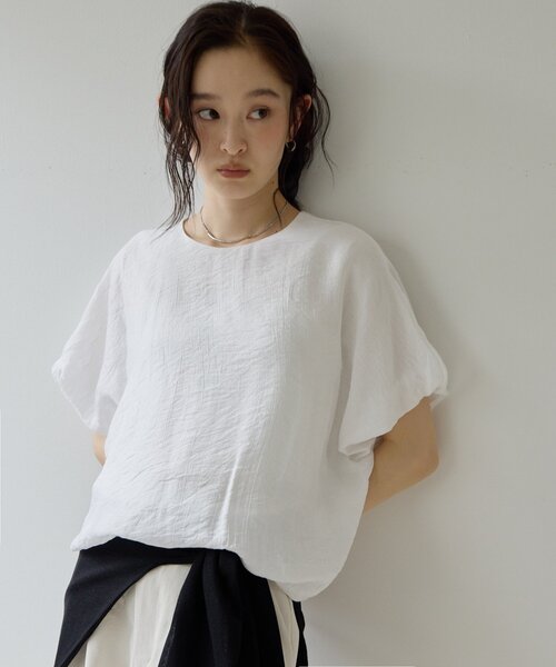 DISCOAT(ディスコート)の「【Noka/WEB限定】バルーンブラウス(シャツ/ブラウス・レディース・ネイビー/オフホワイト/ブラック・FREE)」の4枚目の写真