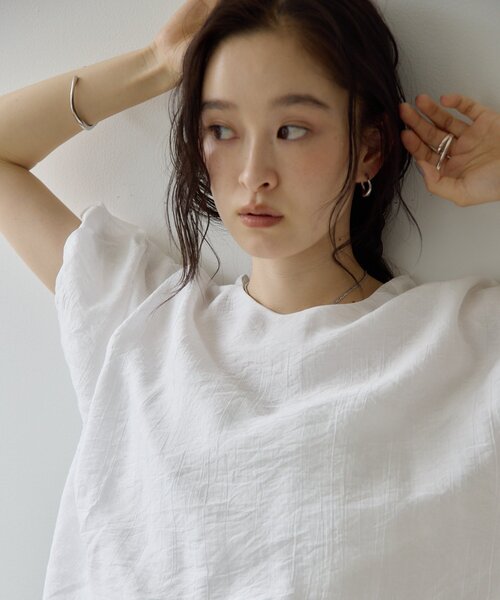 DISCOAT(ディスコート)の「【Noka/WEB限定】バルーンブラウス(シャツ/ブラウス・レディース・ネイビー/オフホワイト/ブラック・FREE)」の8枚目の写真