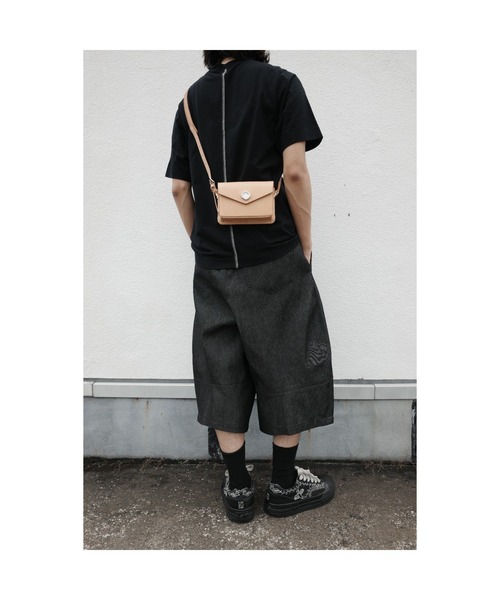 SHINYAKOZUKA（シンヤコヅカ）の「BAGGY SHORTS（その他パンツ・メンズ・ブラック・MEDIUM/X-SMALL/SMALL/X-LARGE/LARGE）」の4枚目の写真