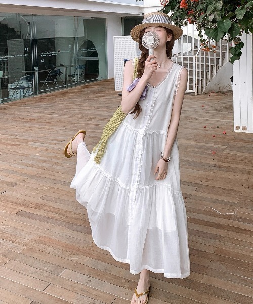Alvia(アルビア)の「ティアードワンピース 袖なし(ロング丈)(シャツワンピース・レディース・ホワイト/ライトブルー・M)」の9枚目の写真