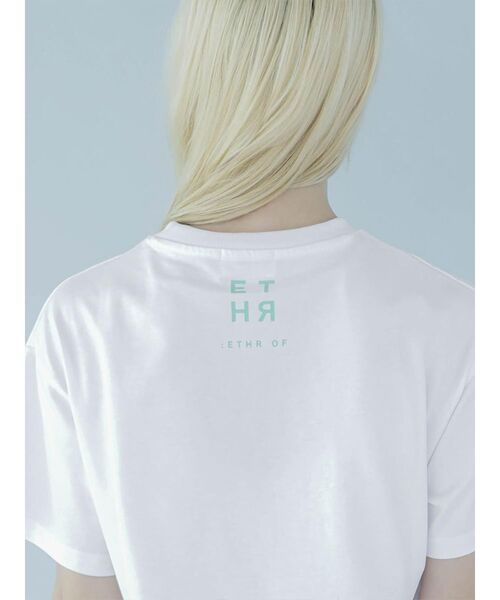 :ETHROF（イーサオブ）の「TIME LOGO PRINT T-SHIRT（Tシャツ/カットソー・レディース・グレー系/ホワイト・FREE）」の10枚目の写真