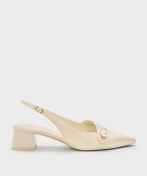CHARLES & KEITH(チャールズ & キース)の「Marie マリー パール スリングバック パンプス(パンプス・レディース・クリーム/マルチ/ブラック系その他7・22.5cm/24.5cm/23.5cm/23cm/25.5cm/25cm)」の1枚目の写真