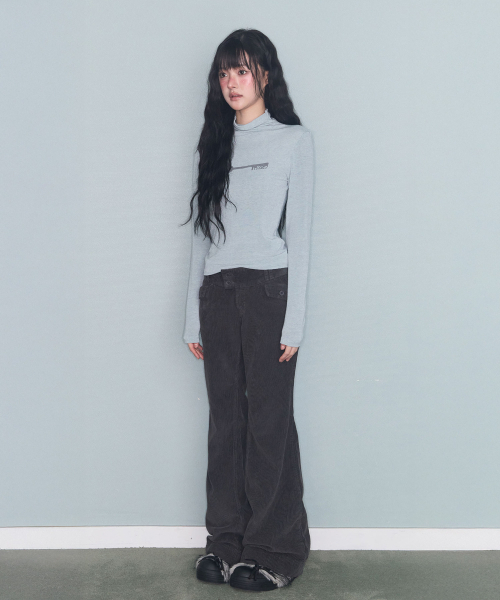 MIRECO(ミレコ)の「FLOWER LOW CODUROY PT CHARCOAL(その他パンツ・レディース・その他・1/2/3)」の3枚目の写真