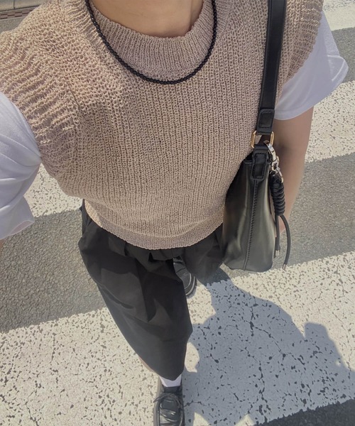 ISOOK(アイスー)の「メッシュソフトニットベスト(kiharu select) / サマーニット シアーニット タンクトップ ノースリーブ 夏ベスト(ベスト・レディース・ベージュ/アイボリー・FREE)」の6枚目の写真