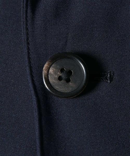 Paul Smith(ポールスミス)の「トップダイ トラベルコンフォート ジャケット / 263112 WTVJK01(テーラードジャケット・メンズ・ライトベージュ/ネイビー・MEDIUM/SMALL/L2/X-LARGE/LARGE)」の7枚目の写真