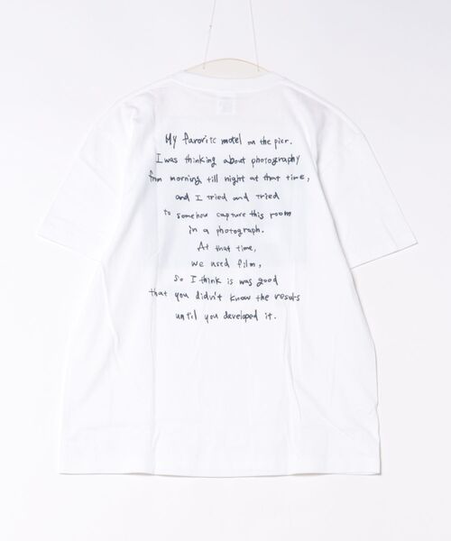 Revo.(レボ)の「【OFF SESSION / オフセッション】Photo Print T-shirts / 芝田満之コラボ サーフ フォトプリント グラフィックTシャツ / 丸胴シームレス仕様(ユニセックス)(Tシャツ/カットソー・メンズ・ホワイト系4/ホワイト系2/ホワイト系3/ホワイト系1/ホワイト系6/ホワイト系5・M/L)」の9枚目の写真