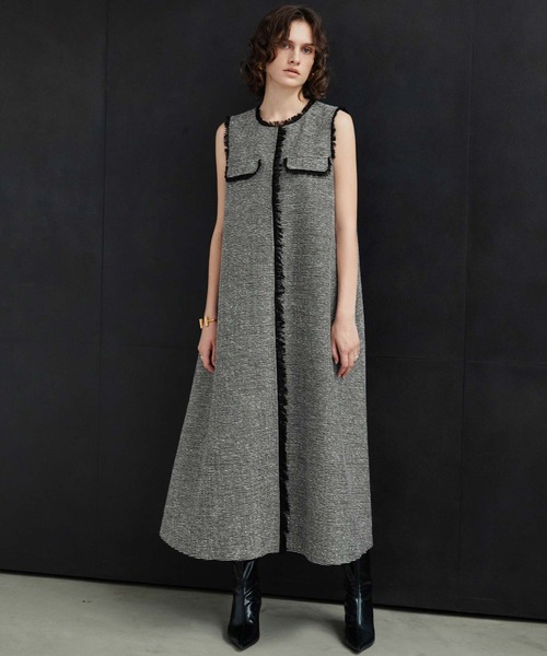 ELFRANK(エルフランク)の「【2026AW】【M~Lサイズ展開】フリンジデザインノースリーブツイードAラインワンピース《着用動画あり》(ワンピース・レディース・ブラック/ホワイト×ブラック・M/L)」の1枚目の写真