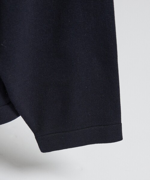 ABAHOUSE(アバハウス)の「ストレッチニット クルーネックカーディガン(カーディガン/ボレロ・メンズ・ベージュ/ダークネイビー/レッド・46/48)」の15枚目の写真
