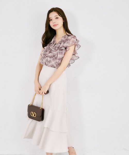 tocco closet（トッコ　クローゼット）の「ハート釦シャドーチェックラッフルフリルブラウス（シャツ/ブラウス・レディース・ブラック/モカ・M）」の11枚目の写真