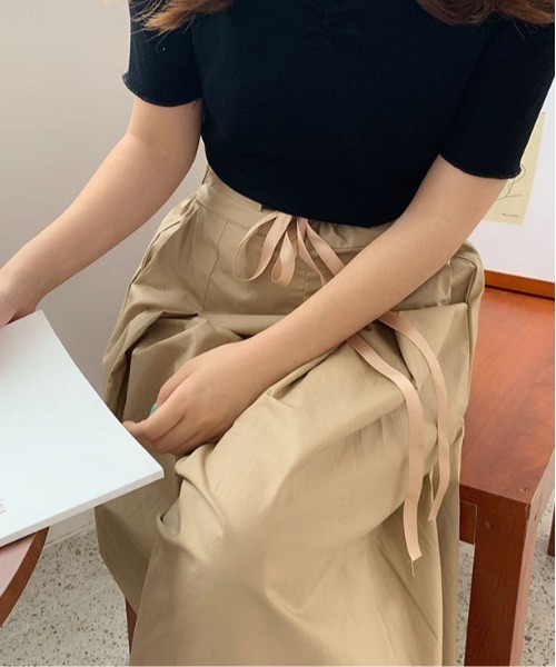 ＆soiree（アンドソワレ）の「ウエストリボン深タック入りワイドパンツ（その他パンツ・レディース・ネイビー/ベージュ・FREE）」の5枚目の写真