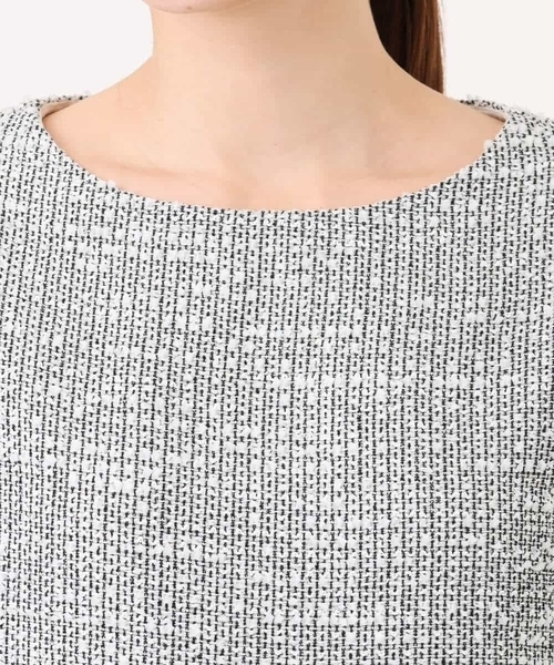 MK MICHEL KLEIN（エムケーミッシェルクラン）の「[洗える]ツイードライクフリンジトップス（Tシャツ/カットソー・レディース・グレー/ブラック・38）」の17枚目の写真