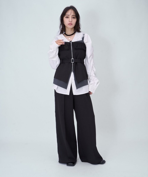 HARE（ハレ）の「2Pレースキリカエビスチェ＊ワイドパンツ(HARE)（つなぎ/オールインワン・レディース・ブラック/ブルー系その他・FREE）」の2枚目の写真