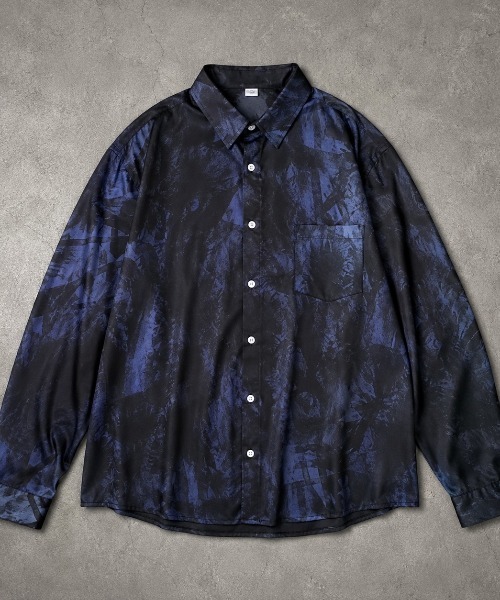 SHIBUYA Zy.(シブヤジー)の「Blue Eclipse オーバーサイズ総柄シャツ(シャツ/ブラウス・メンズ・ブルー/パープル・L/M/XL)」の1枚目の写真