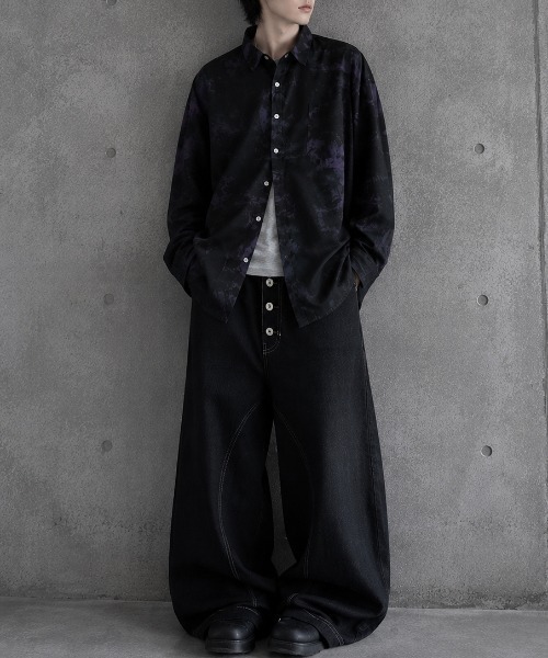 SHIBUYA Zy.(シブヤジー)の「Blue Eclipse オーバーサイズ総柄シャツ(シャツ/ブラウス・メンズ・ブルー/パープル・L/M/XL)」の6枚目の写真