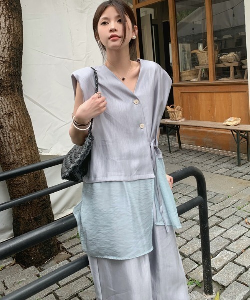 Aelina(エリナ)の「チュール切り替えVネックトップス&ワイドパンツセットアップ(セットアップ・レディース・ブルーグレー/アイボリー/ブラック・FREE)」の17枚目の写真