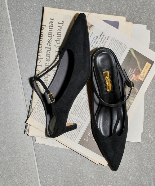 GRISE(グリーズ)の「《WEB+一部店舗限定》GRISE4.5cmポインテッドTストラップミュール(パンプス・レディース・ブラック/ブラウン/ベージュ系その他・SMALL/MEDIUM/LARGE/X-LARGE)」の1枚目の写真