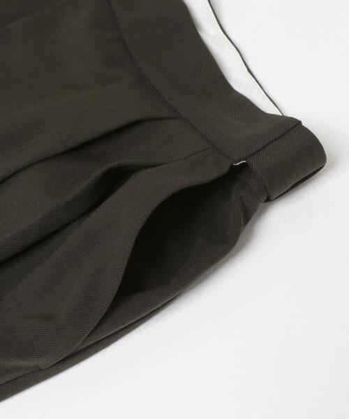 LAATO(ラート)の「wrap wide tack pants(その他パンツ・レディース・ダークブラウン/アイボリー/ライトカーキ・FREE/TALL)」の10枚目の写真