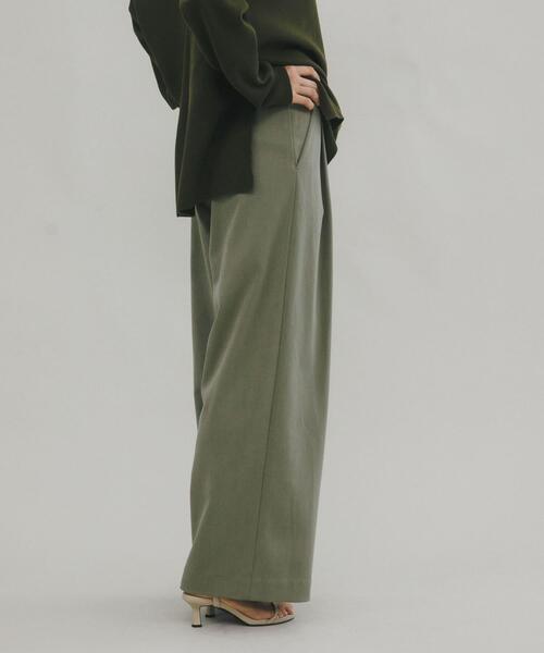 LAATO(ラート)の「wrap wide tack pants(その他パンツ・レディース・ダークブラウン/アイボリー/ライトカーキ・FREE/TALL)」の14枚目の写真