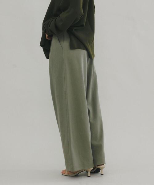 LAATO(ラート)の「wrap wide tack pants(その他パンツ・レディース・ダークブラウン/アイボリー/ライトカーキ・FREE/TALL)」の15枚目の写真