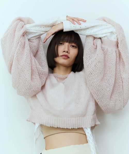 flaeu(フラユ)の「Sheer Balloon Sleeve Knit(ニット/セーター・レディース・ピンク/ブラック・FREE)」の11枚目の写真