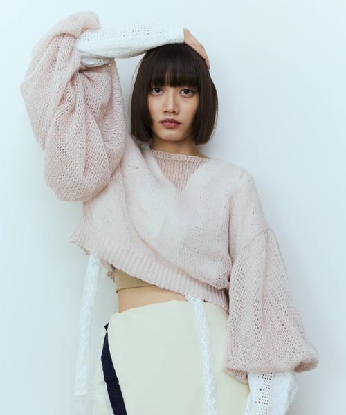 flaeu(フラユ)の「Sheer Balloon Sleeve Knit(ニット/セーター・レディース・ピンク/ブラック・FREE)」の12枚目の写真