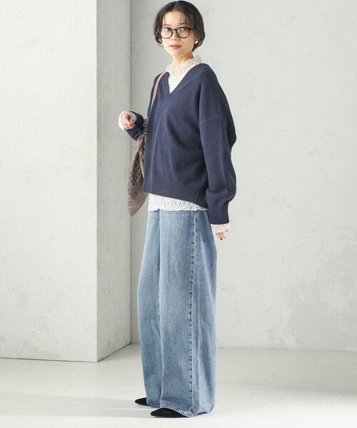 SHIPS(シップス)の「〈手洗い可能〉ウール カシミヤ V ネック プルオーバー(ニット/セーター・レディース・ブラウン/ネイビー/グレー/クリーム・ONE SIZE)」の9枚目の写真