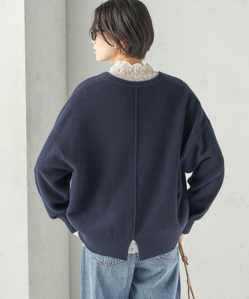 SHIPS(シップス)の「〈手洗い可能〉ウール カシミヤ V ネック プルオーバー(ニット/セーター・レディース・ブラウン/ネイビー/グレー/クリーム・ONE SIZE)」の12枚目の写真