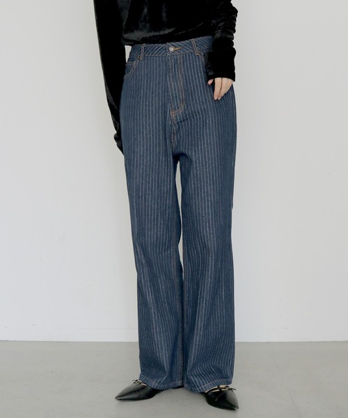 cheriella(シェリエラ)の「【cheriella】ヴィンテージライクストライプストレートデニム VINTAGE-LIKE STRIPE STRAIGHT DENIM(デニムパンツ・レディース・ブルー/インディゴブルー・M/S)」の4枚目の写真