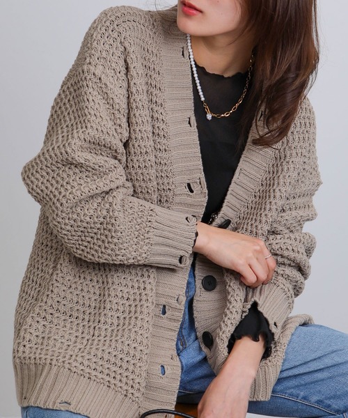 Seop(セオピ)の「オーバーシルエットビッグサイズVネック ニットカーディガン(カーディガン/ボレロ・レディース・ワインレッド/ベージュ/ブラウン/グレー/ブラック・M)」の4枚目の写真