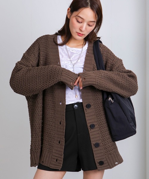 Seop(セオピ)の「オーバーシルエットビッグサイズVネック ニットカーディガン(カーディガン/ボレロ・レディース・ワインレッド/ベージュ/ブラウン/グレー/ブラック・M)」の3枚目の写真