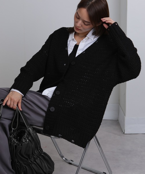 Seop(セオピ)の「オーバーシルエットビッグサイズVネック ニットカーディガン(カーディガン/ボレロ・レディース・ワインレッド/ベージュ/ブラウン/グレー/ブラック・M)」の22枚目の写真
