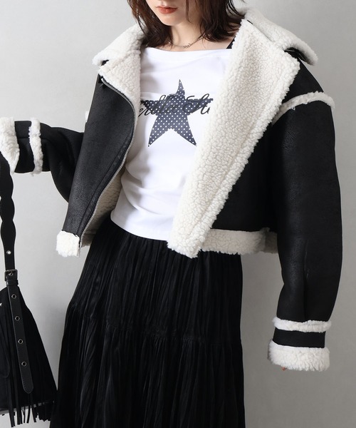 SpRay(スプレイ)の「フェイクムートンクロップドジャケット(ムートンコート・レディース・アイボリー/チャコールグレー/ブラウン/ブラック・FREE)」の12枚目の写真