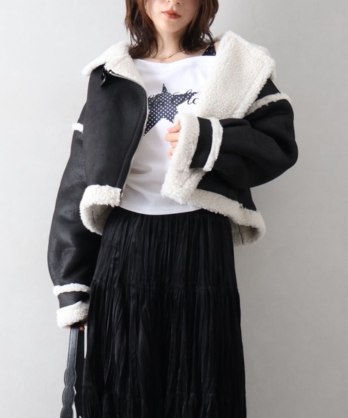 SpRay(スプレイ)の「フェイクムートンクロップドジャケット(ムートンコート・レディース・アイボリー/チャコールグレー/ブラウン/ブラック・FREE)」の10枚目の写真