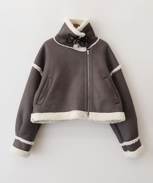 SpRay(スプレイ)の「フェイクムートンクロップドジャケット(ムートンコート・レディース・アイボリー/チャコールグレー/ブラウン/ブラック・FREE)」の5枚目の写真