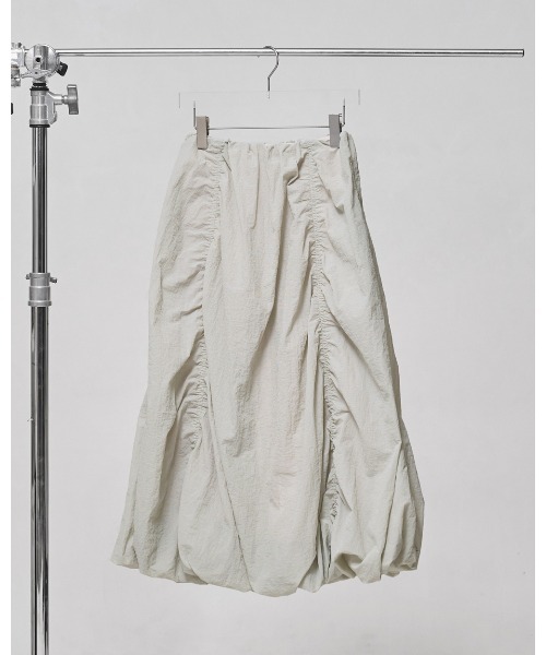 TODAYFUL（トゥデイフル）の「Nylon Ripstop Skirt（スカート・レディース・インディゴブルー/アイボリー/セージグリーン・36inch/38inch）」の4枚目の写真