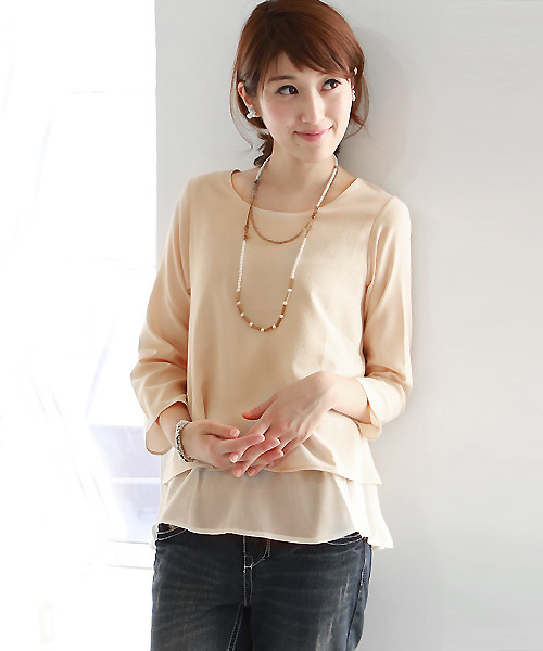 REAL CUBE（リアルキューブ）の「REAL CUBE バックデザインティアードトップス（Tシャツ/カットソー・レディース・オフホワイト/ネイビー/ピンクベージュ・M）」の3枚目の写真