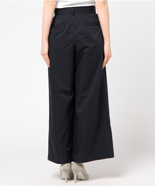 UNITED TOKYO（ユナイテッドトウキョウ）の「チノワイドパンツ（チノパンツ・レディース・カーキ/ベージュ/ネイビー・1）」の6枚目の写真