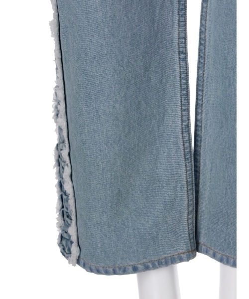 MURUA（ムルーア）の「サイドフリルデニムパンツ（デニムパンツ・レディース・ライトブルー/ホワイト・2/1）」の12枚目の写真