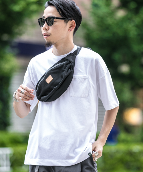 WORK NOT WORK URBAN RESEARCH(ワークノットワークアーバンリサーチ)の「WORK NOT WORK ルーズフィットポケットTee(Tシャツ/カットソー・メンズ・イエロー/ホワイト/ピンク/グリーン/ブルー/ブラック・MEDIUM/SMALL/LARGE)」の2枚目の写真