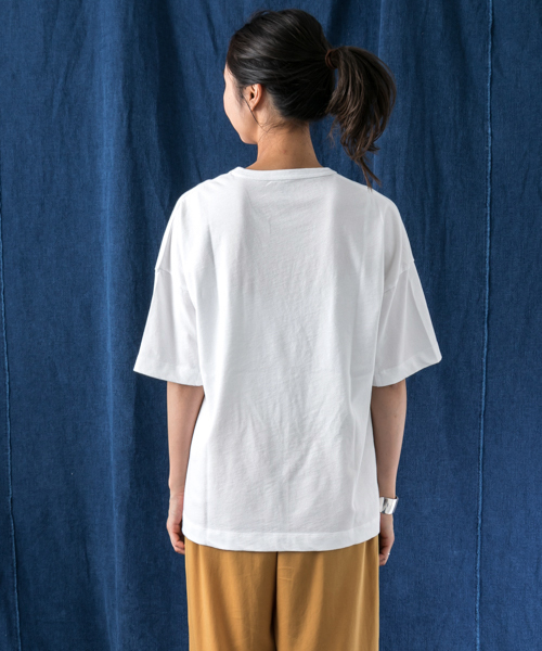 WORK NOT WORK URBAN RESEARCH(ワークノットワークアーバンリサーチ)の「WORK NOT WORK ルーズフィットポケットTee(Tシャツ/カットソー・メンズ・イエロー/ホワイト/ピンク/グリーン/ブルー/ブラック・MEDIUM/SMALL/LARGE)」の8枚目の写真