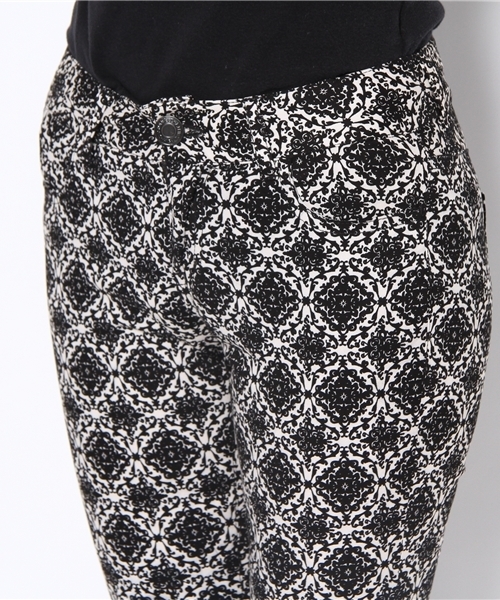 INTERPLANET WINGS（インタープラネットウィング）の「ゴシック柄ストレッチロングパンツ（その他パンツ・レディース・ブラック系その他/ベージュ系その他・38/36）」の5枚目の写真