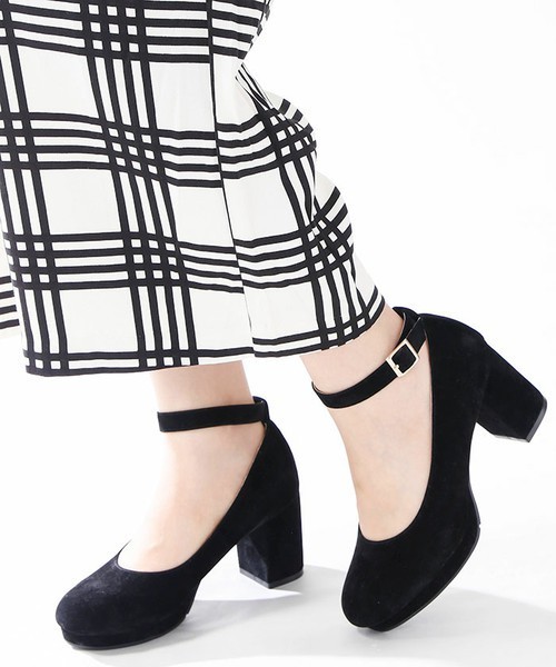 WEGO（ウィゴー）の「WEGO/ストラップパンプス（パンプス・レディース・ブラック/ダークインディゴブルー/キャメル/グレー/レッド/ブラック系その他・LARGE/MEDIUM）」の2枚目の写真