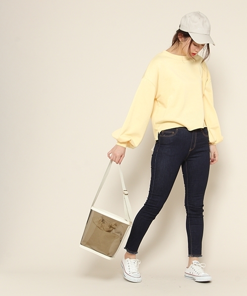 PAGEBOY（ページボーイ）の「ウラケボリュームスリーブスウェット（スウェット・レディース・ブラック/オフホワイト/オリーブ/クリーム・FREE）」の9枚目の写真