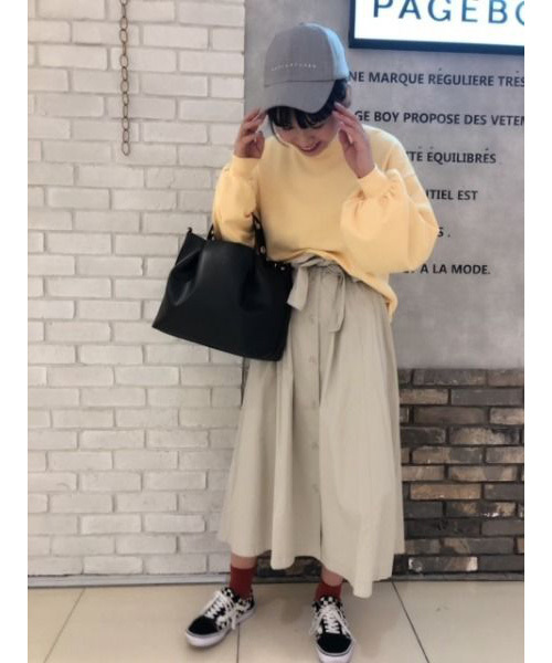 PAGEBOY（ページボーイ）の「ウラケボリュームスリーブスウェット（スウェット・レディース・ブラック/オフホワイト/オリーブ/クリーム・FREE）」の21枚目の写真