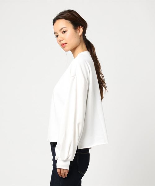 PAGEBOY（ページボーイ）の「ウラケボリュームスリーブスウェット（スウェット・レディース・ブラック/オフホワイト/オリーブ/クリーム・FREE）」の5枚目の写真