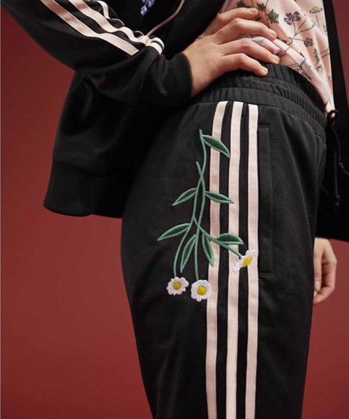 Adidas アディダス の トラックパンツ Sst Track Pants オリジナルス その他パンツ Wear