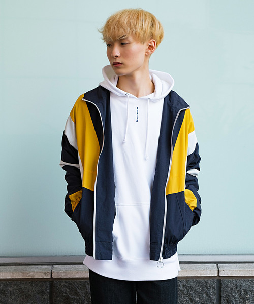 FUGA(フーガ)の「ビックシルエット切り替えジップブルゾン(ブルゾン・メンズ・ブラック×グレー/ブラック×イエロー・M/L)」の1枚目の写真